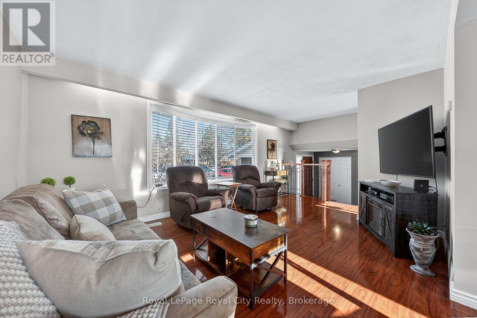 21 Glenda Court, Guelph, Ontario  N1H 6V6 - Photo 12 - X12839056