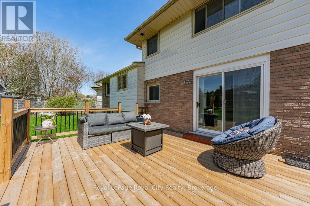 21 Glenda Court, Guelph, Ontario  N1H 6V6 - Photo 5 - X12839056