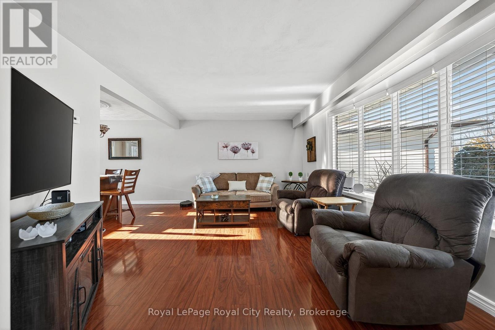 21 Glenda Court, Guelph, Ontario  N1H 6V6 - Photo 9 - X12839056