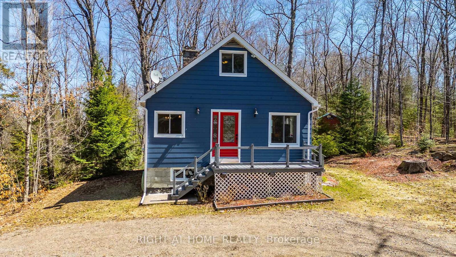 1066 LOOP ROAD, Highlands East, Ontario