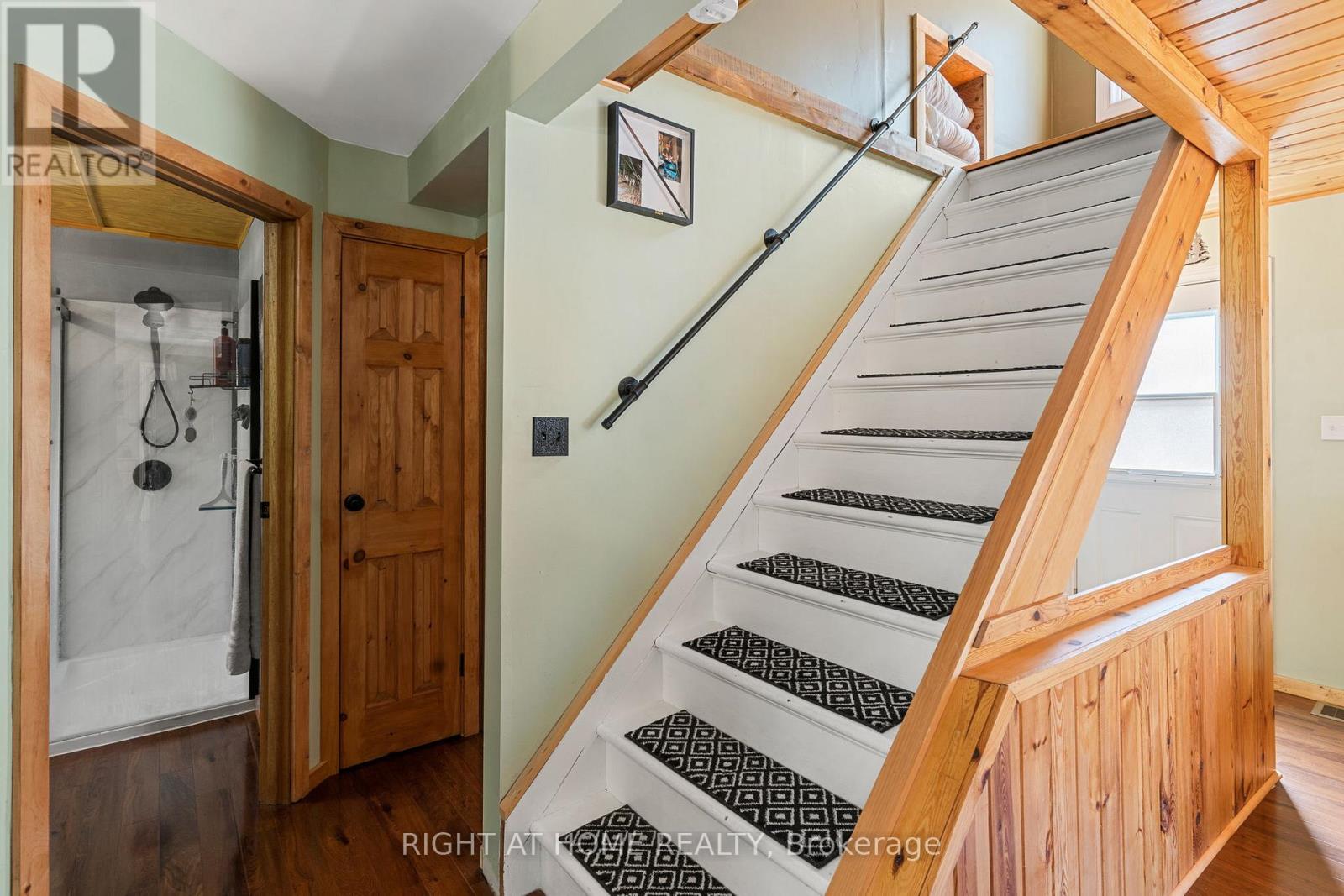 1066 Loop Road, Highlands East, Ontario  K0L 1C0 - Photo 26 - X13054550