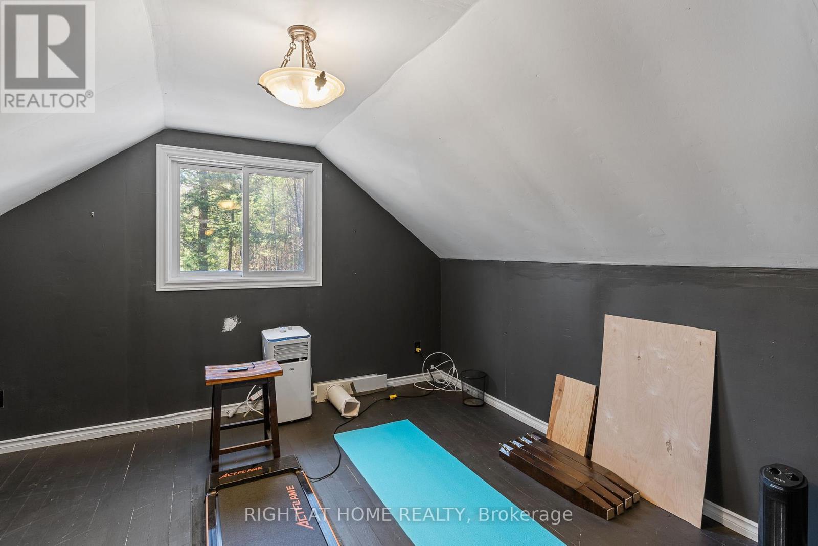 1066 Loop Road, Highlands East, Ontario  K0L 1C0 - Photo 29 - X13054550