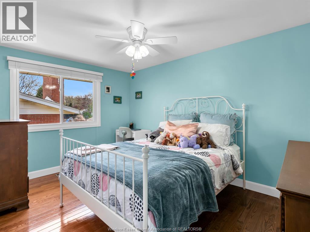 2351 Santos Drive, Windsor, Ontario  N9G 2J7 - Photo 13 - 26009458