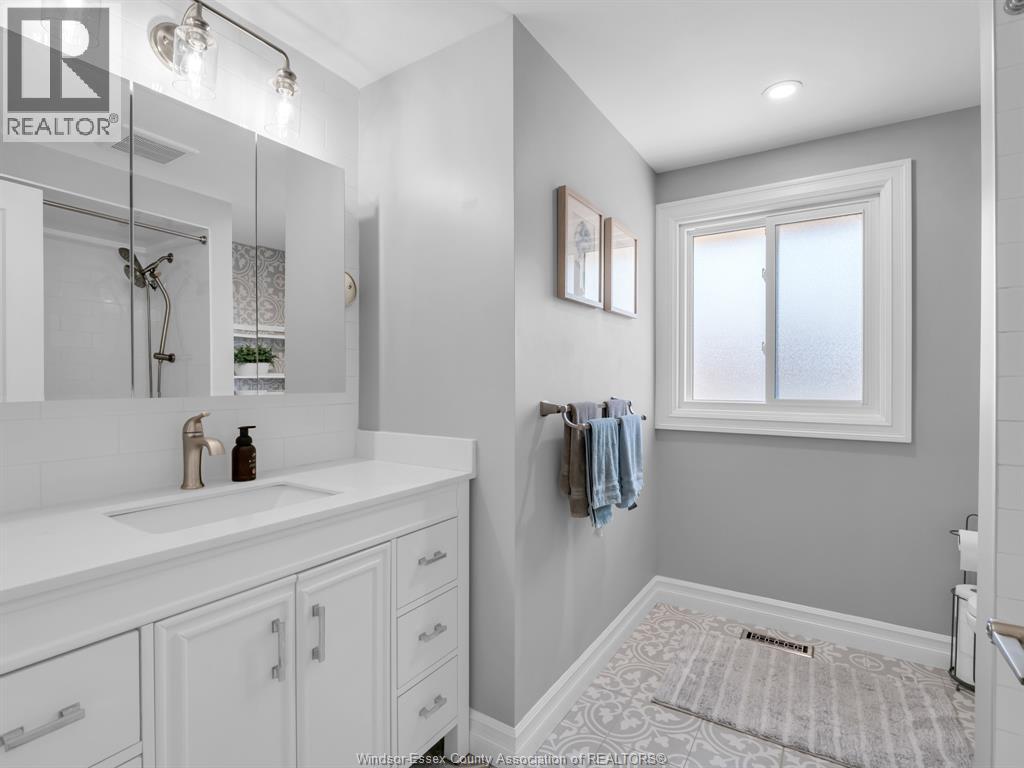 2351 Santos Drive, Windsor, Ontario  N9G 2J7 - Photo 16 - 26009458