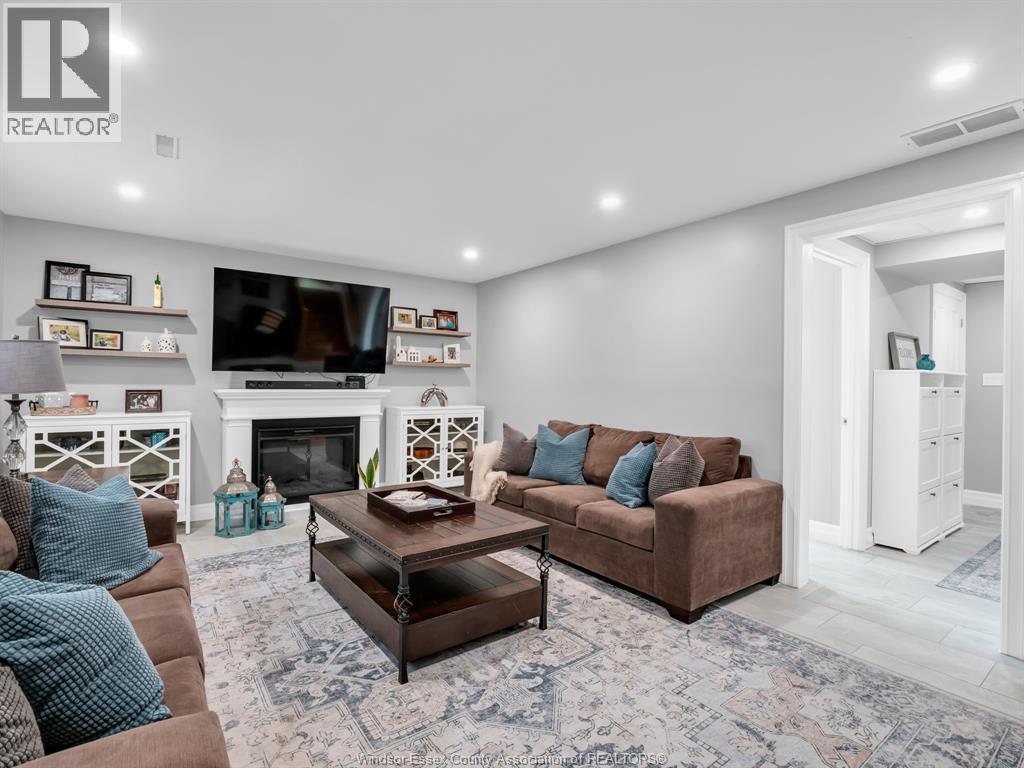 2351 Santos Drive, Windsor, Ontario  N9G 2J7 - Photo 20 - 26009458