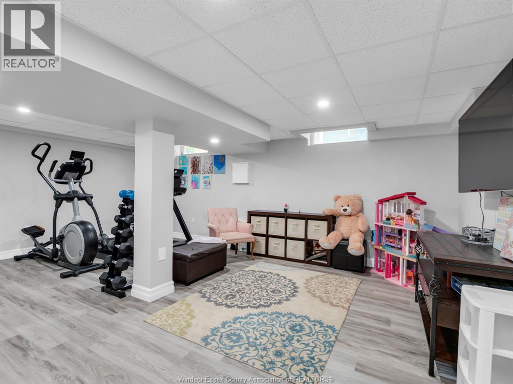 2351 Santos Drive, Windsor, Ontario  N9G 2J7 - Photo 25 - 26009458