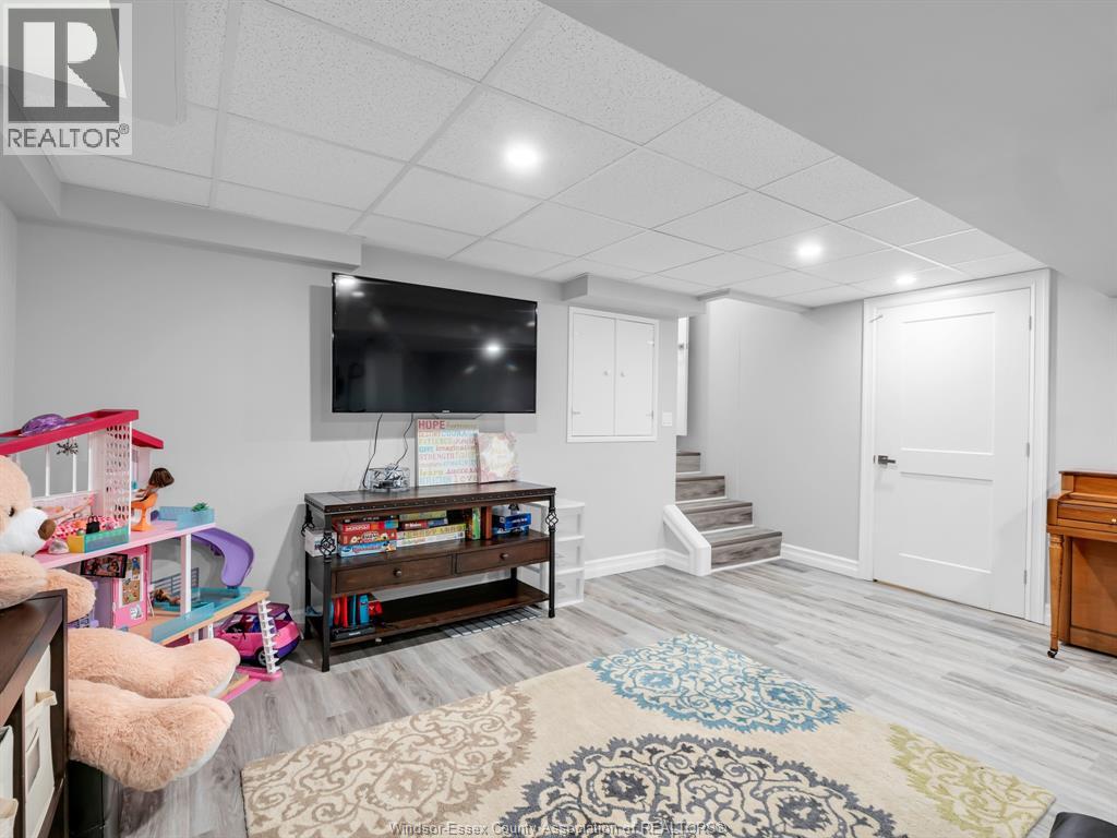 2351 Santos Drive, Windsor, Ontario  N9G 2J7 - Photo 26 - 26009458