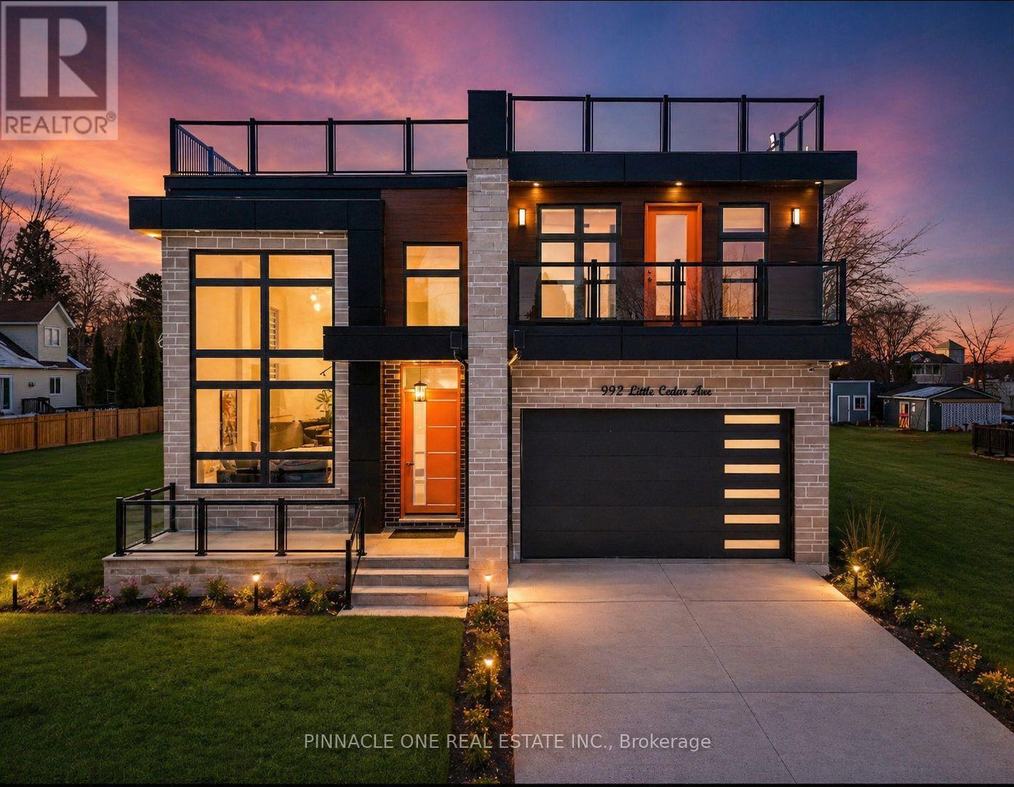 992 LITTLE CEDAR AVENUE, Innisfil, Ontario