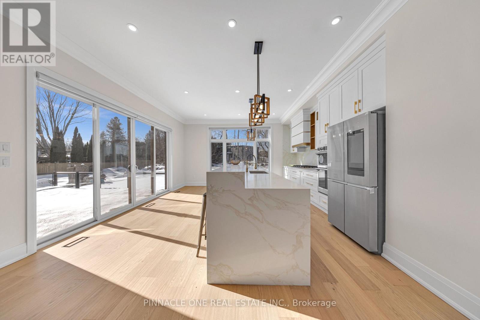 992 Little Cedar Avenue, Innisfil, Ontario  L0L 1W0 - Photo 23 - N13049696