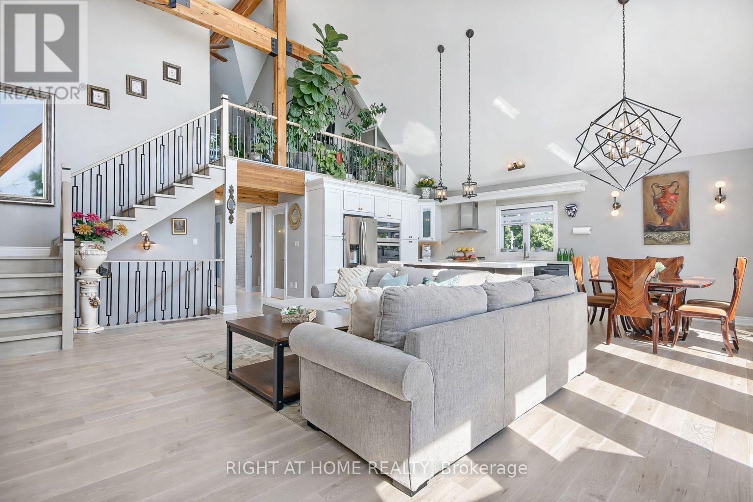 26 Beach Road, Kawartha Lakes, Ontario  K0M 2C0 - Photo 13 - X12955382