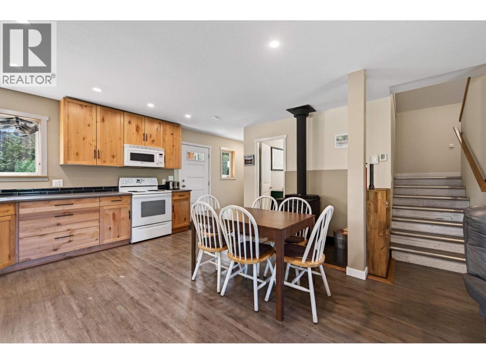 4333 East Barriere Lake Fs Road Unit# 22, Barriere, British Columbia  V0E 1E0 - Photo 4 - 10385215