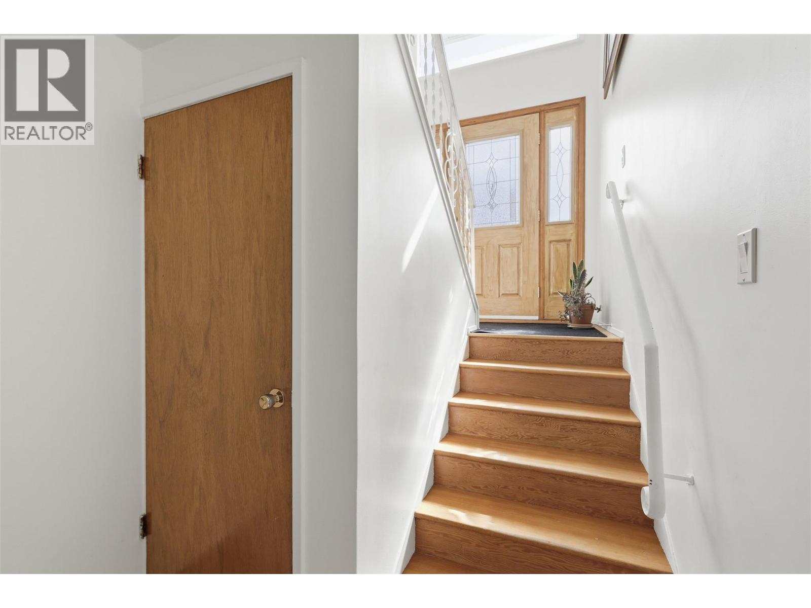 750 Stewart Avenue, Kamloops, British Columbia  V2B 3W7 - Photo 30 - 10385206