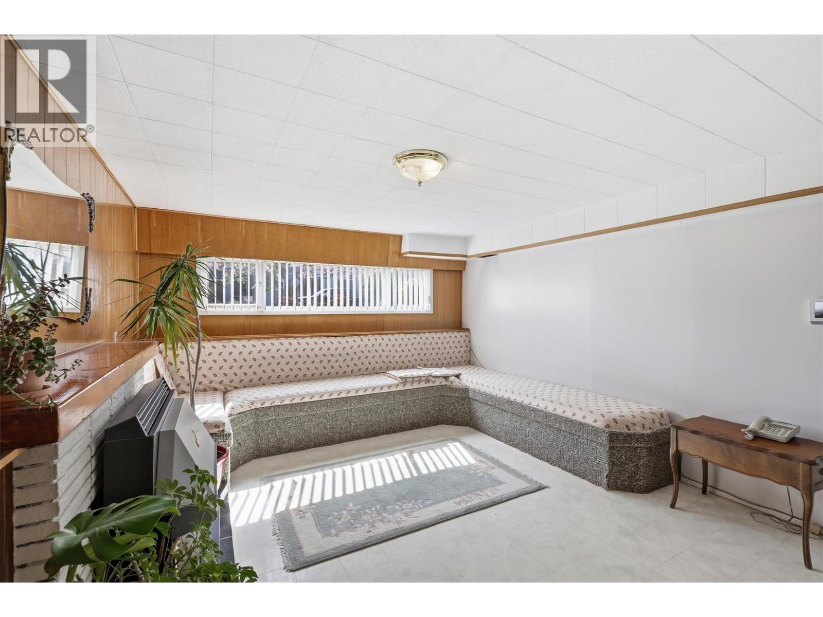 750 Stewart Avenue, Kamloops, British Columbia  V2B 3W7 - Photo 33 - 10385206