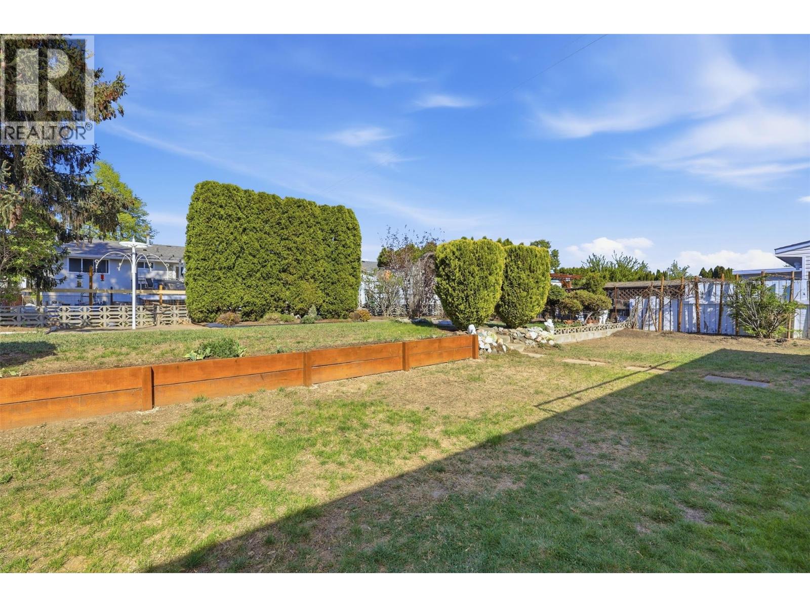 750 Stewart Avenue, Kamloops, British Columbia  V2B 3W7 - Photo 43 - 10385206