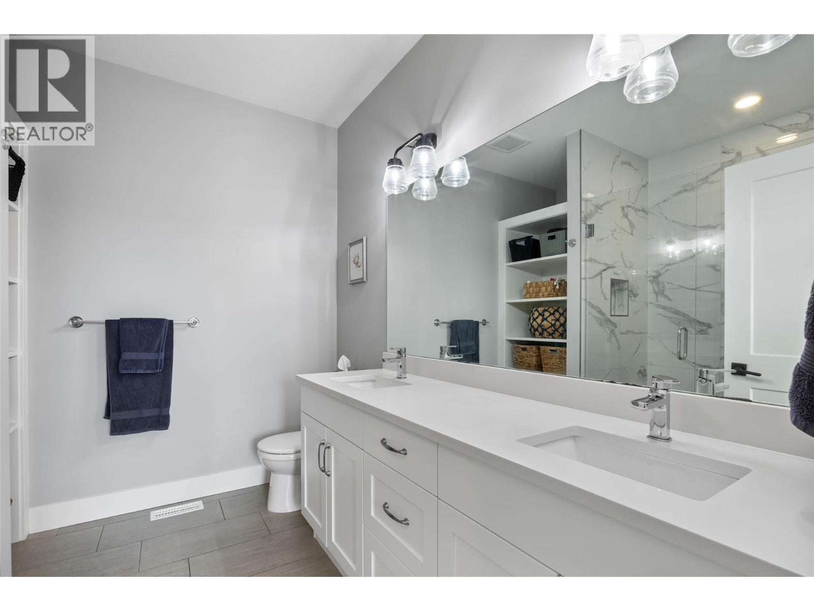 2061 Galore Crescent, Kamloops, British Columbia  V2E 0A7 - Photo 10 - 10385197