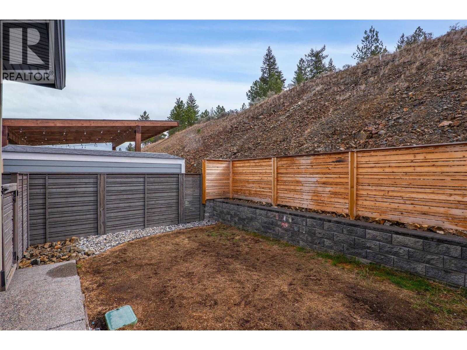 2061 Galore Crescent, Kamloops, British Columbia  V2E 0A7 - Photo 25 - 10385197