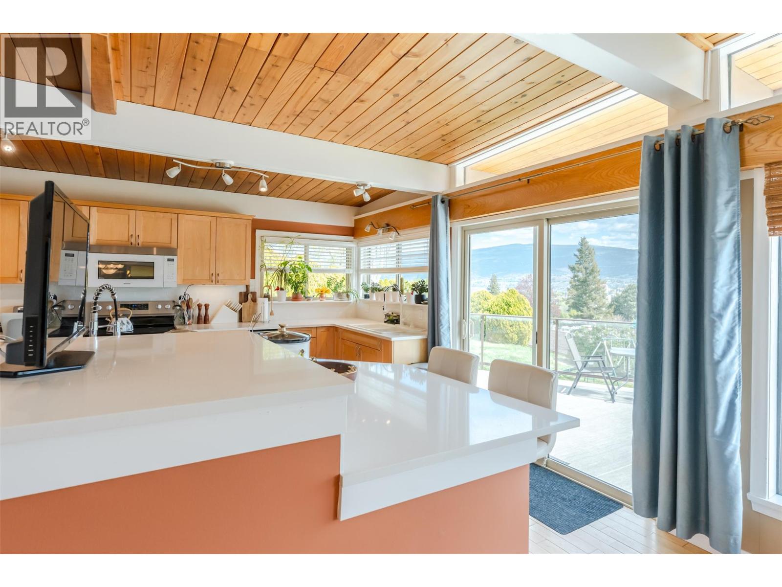 311 Sunglo Drive, Penticton, British Columbia  V2A 8X6 - Photo 12 - 10385182