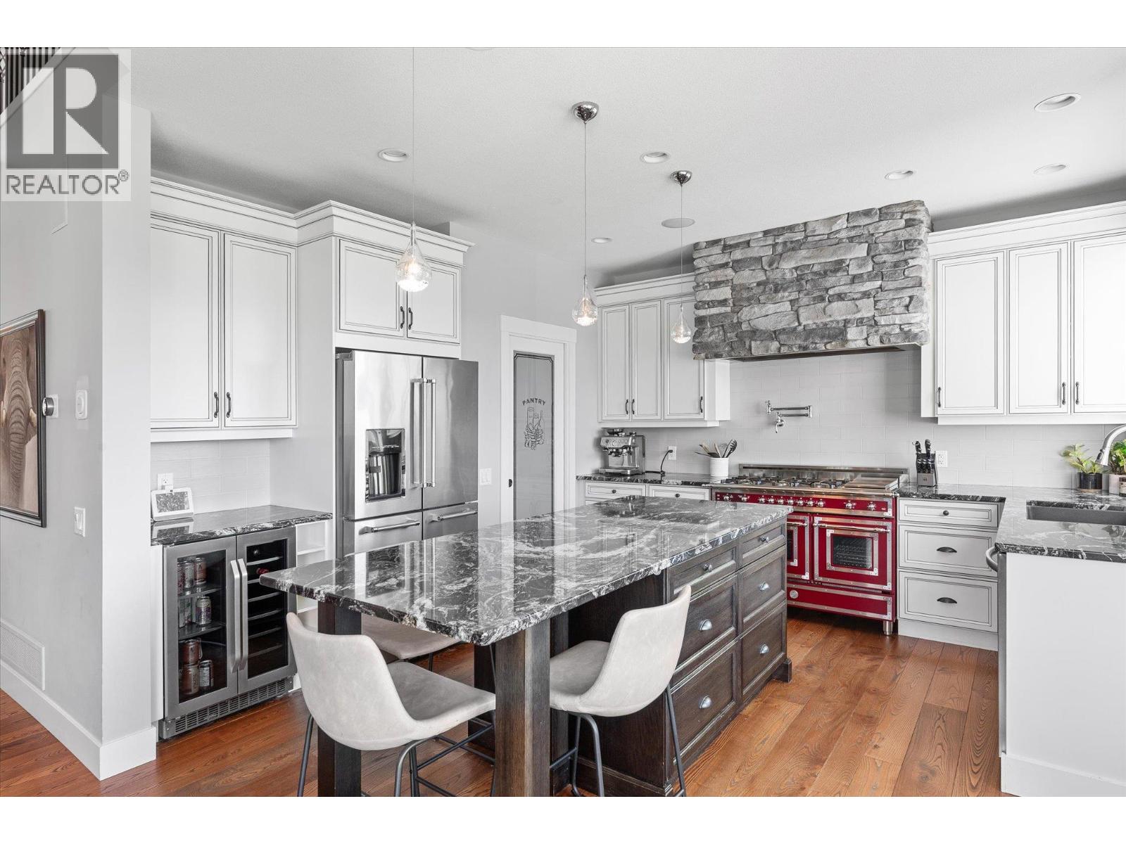 123 Lost Creek Court, Kelowna, British Columbia  V1V 3B6 - Photo 8 - 10384679