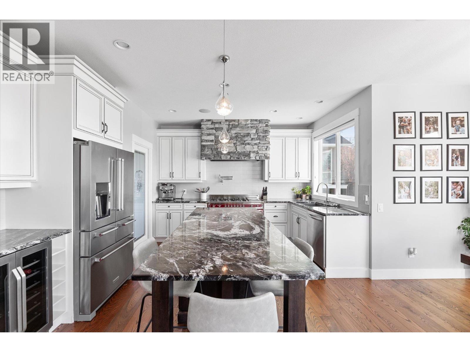 123 Lost Creek Court, Kelowna, British Columbia  V1V 3B6 - Photo 9 - 10384679