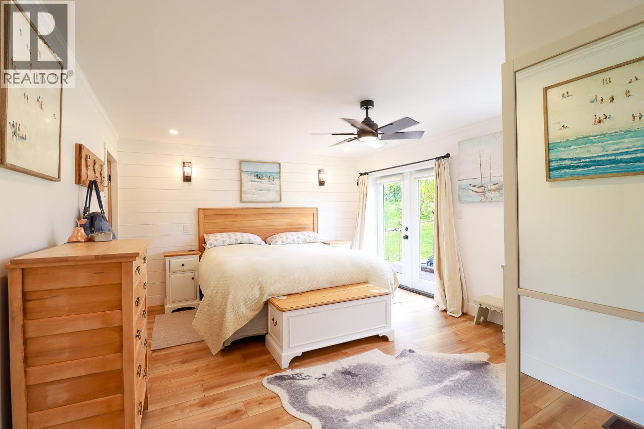 5816 Andrew Avenue, Summerland, British Columbia  V0H 1Z9 - Photo 11 - 10384538