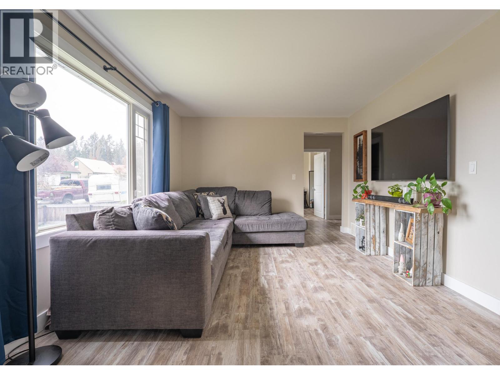 359 Banks Street, Kimberley, British Columbia  V1A 1H8 - Photo 8 - 10384513