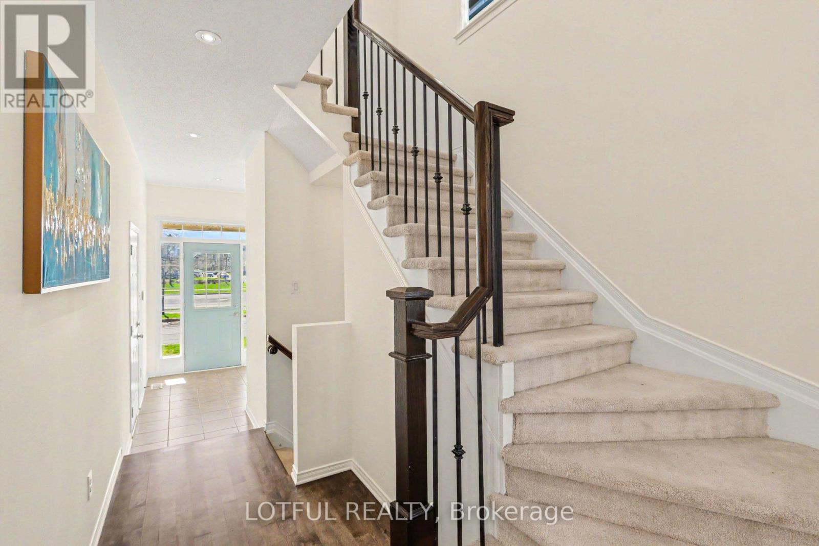 836 Kennacraig Private, Ottawa, Ontario  K2J 5T6 - Photo 5 - X12985318