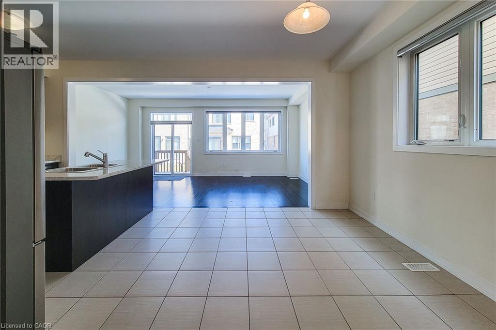 20 Monteith Drive, Brantford, Ontario  N3T 0W6 - Photo 8 - 40825107