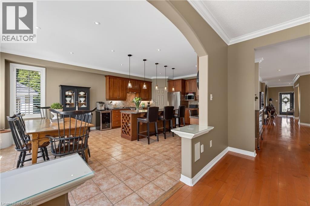 4266 Clubview Drive, Burlington, Ontario  L7M 4X2 - Photo 15 - 40825029