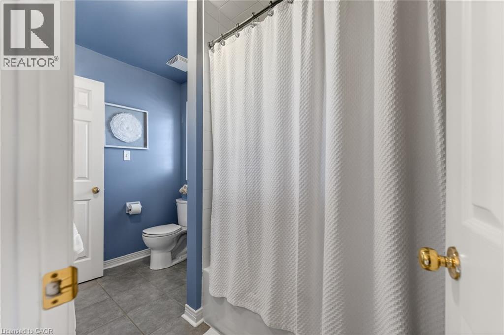 4266 Clubview Drive, Burlington, Ontario  L7M 4X2 - Photo 28 - 40825029