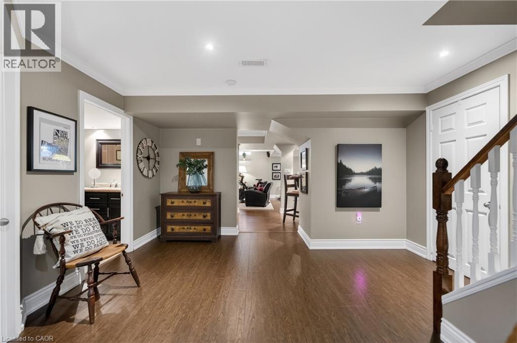 4266 Clubview Drive, Burlington, Ontario  L7M 4X2 - Photo 40 - 40825029