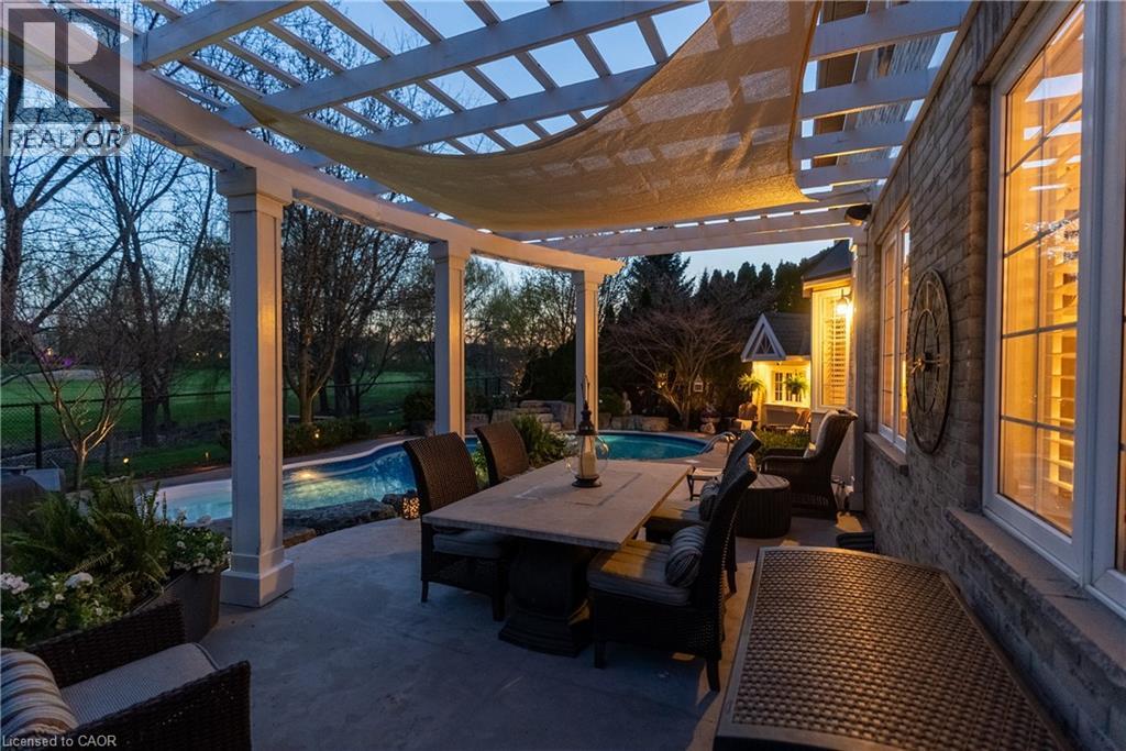 4266 Clubview Drive, Burlington, Ontario  L7M 4X2 - Photo 41 - 40825029