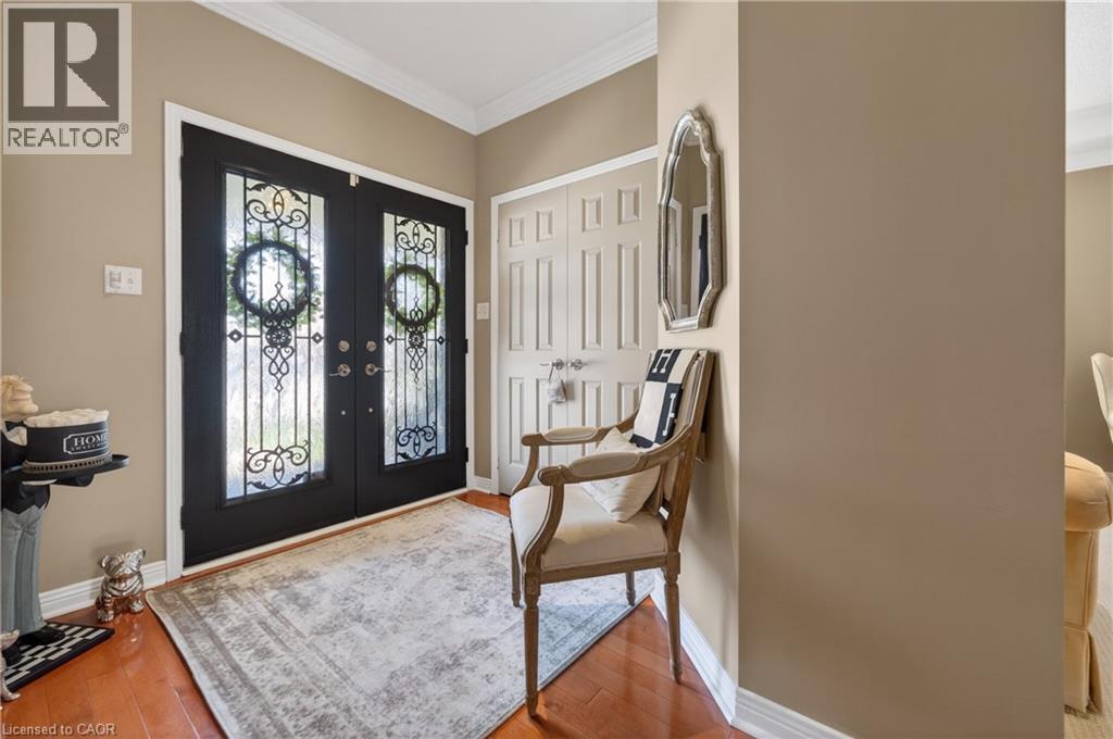 4266 Clubview Drive, Burlington, Ontario  L7M 4X2 - Photo 6 - 40825029