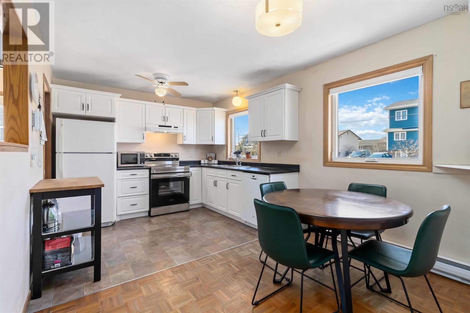 69 La Pierre Crescent, Dartmouth, Nova Scotia  B2W 5C7 - Photo 10 - 202606891