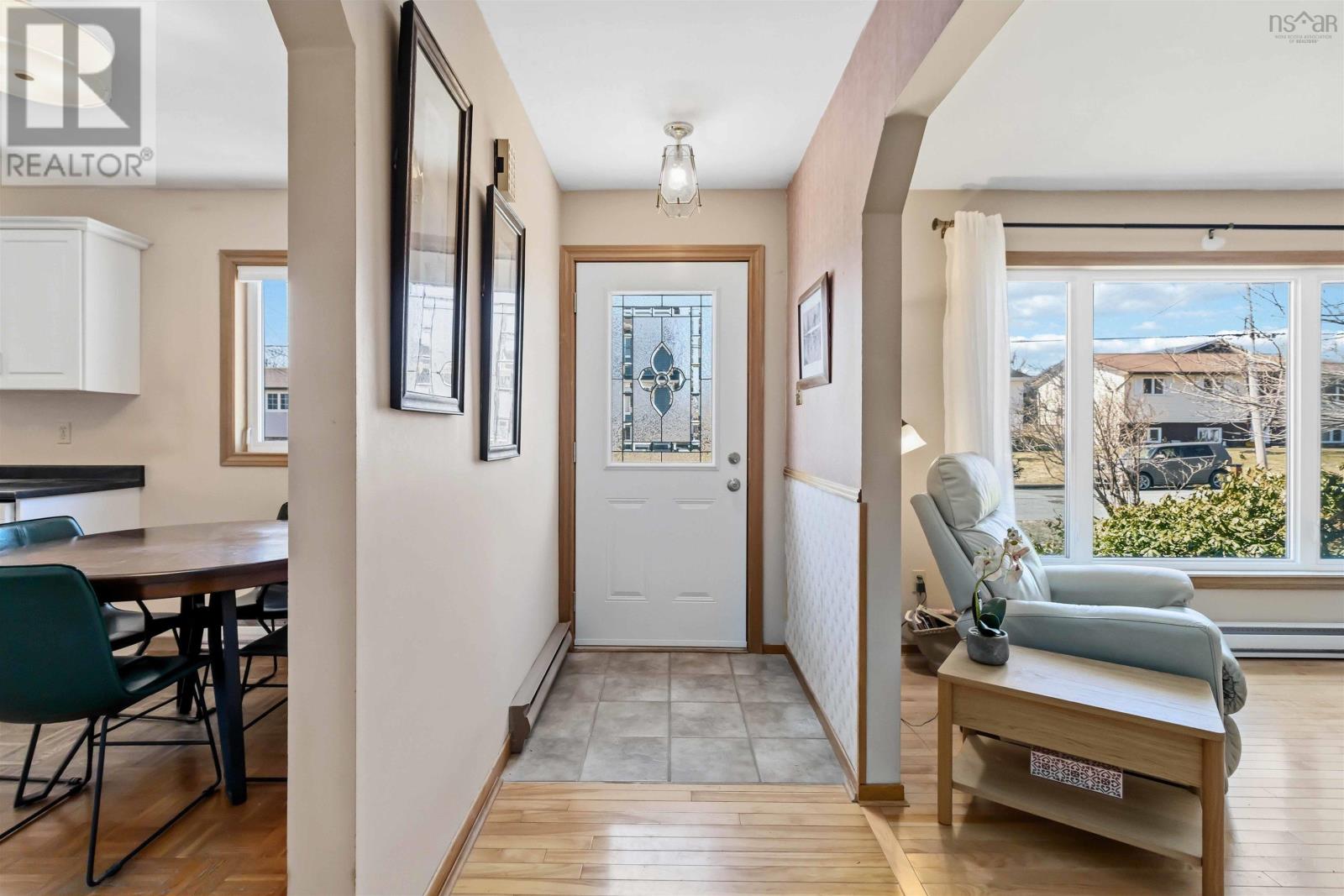 69 La Pierre Crescent, Dartmouth, Nova Scotia  B2W 5C7 - Photo 4 - 202606891