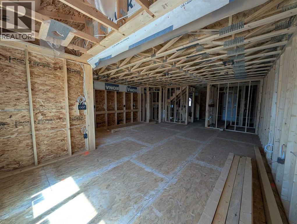 310 Somerside Crescent, Medicine Hat, Alberta  T1B 0N3 - Photo 4 - A2283460