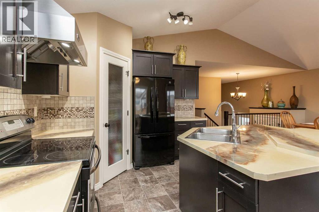 344 Timothy Drive, Red Deer, Alberta  T4P 0L1 - Photo 9 - A2300393
