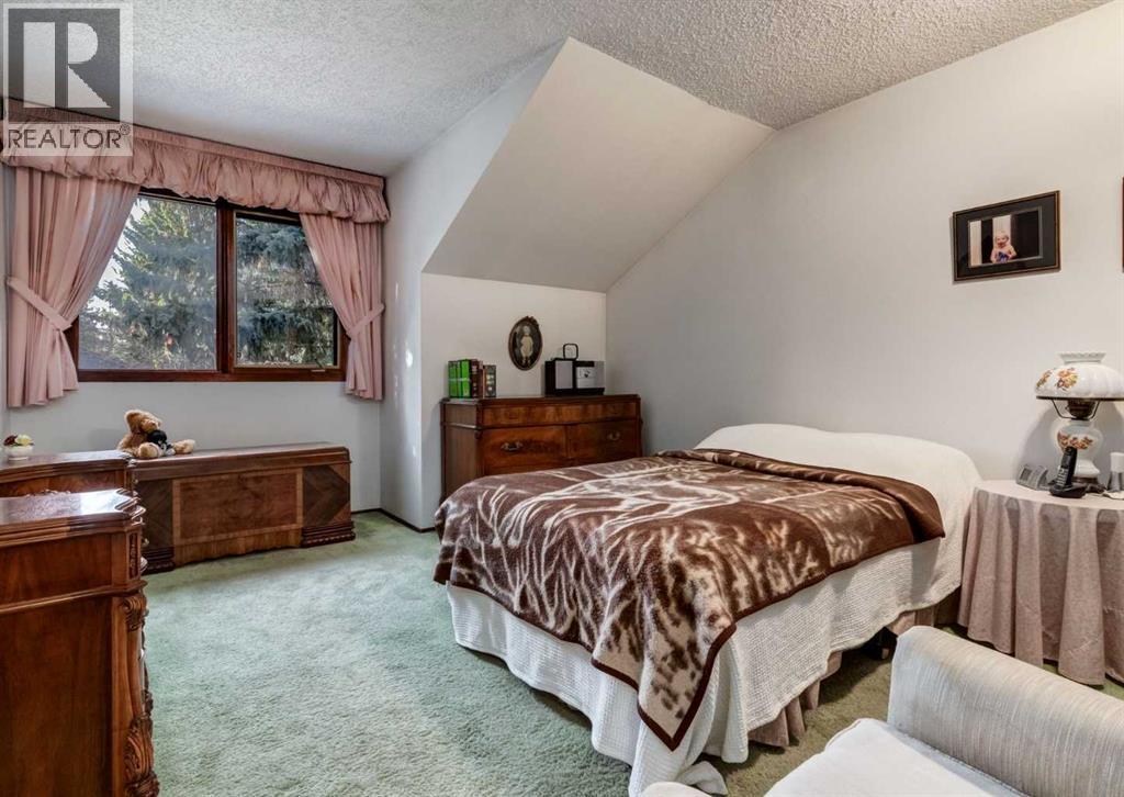 268 Pump Hill Gardens SW, Calgary, Alberta  T2V 4M6 - Photo 34 - A2268465