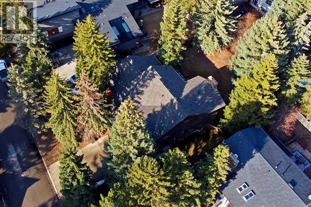 268 Pump Hill Gardens SW, Calgary, Alberta  T2V 4M6 - Photo 3 - A2268465