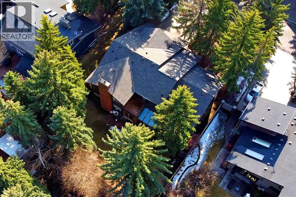 268 Pump Hill Gardens SW, Calgary, Alberta  T2V 4M6 - Photo 2 - A2268465