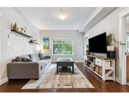 202 19530 65 AVENUE, Surrey, British Columbia