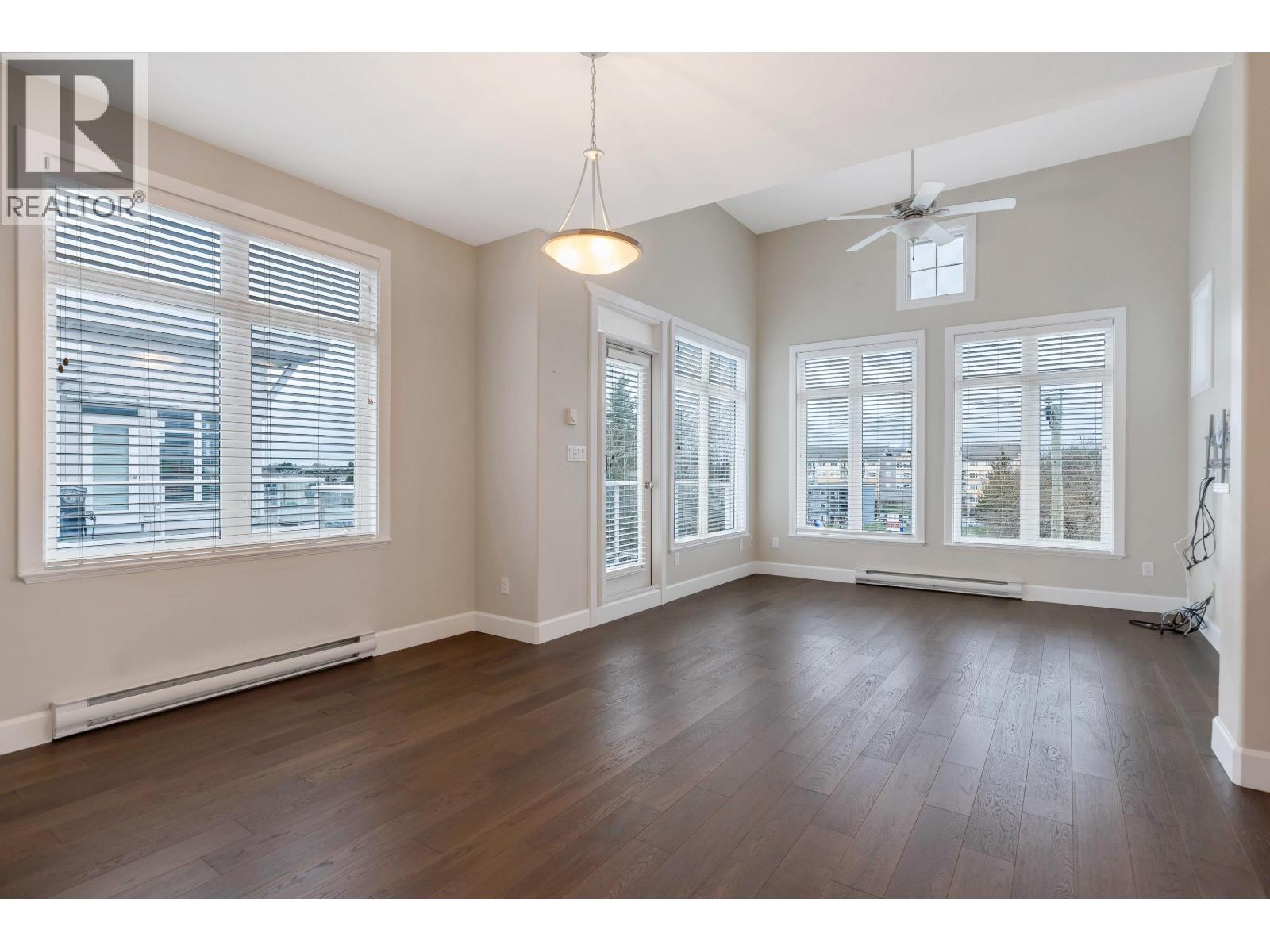 417 4280 Moncton Street, Richmond, British Columbia  V7E 6T4 - Photo 2 - R3116829