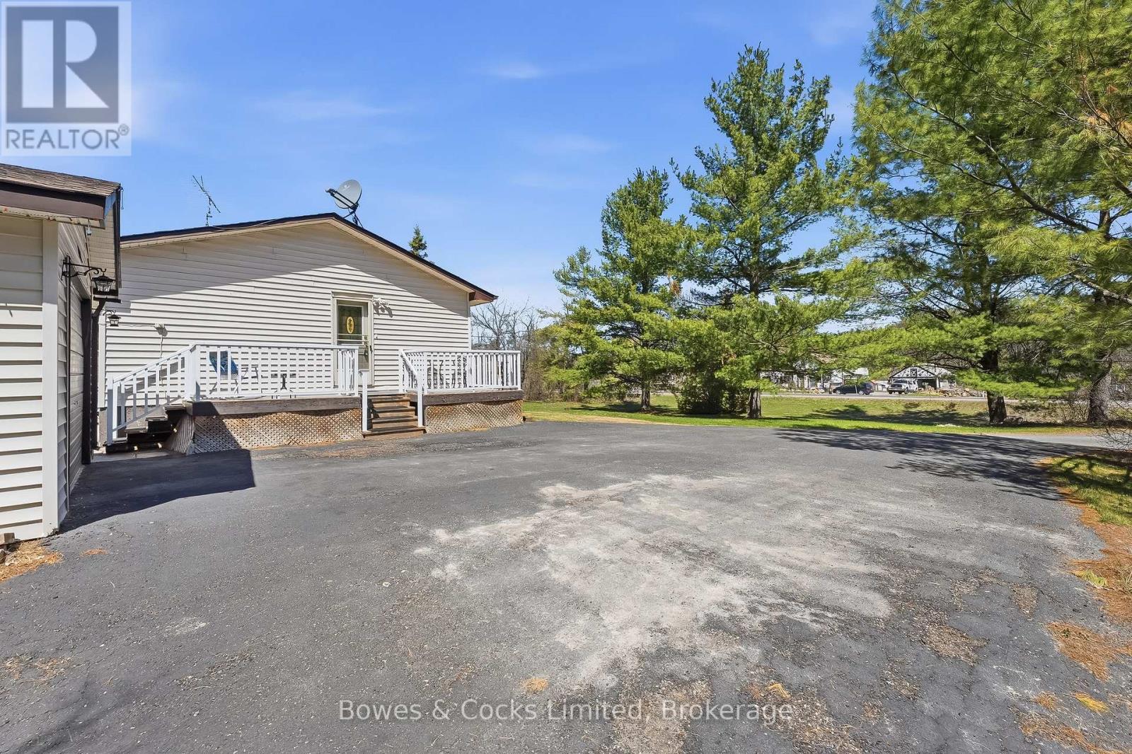 1044 County Road 40, Douro-Dummer, Ontario  K0L 2V0 - Photo 9 - X13054894