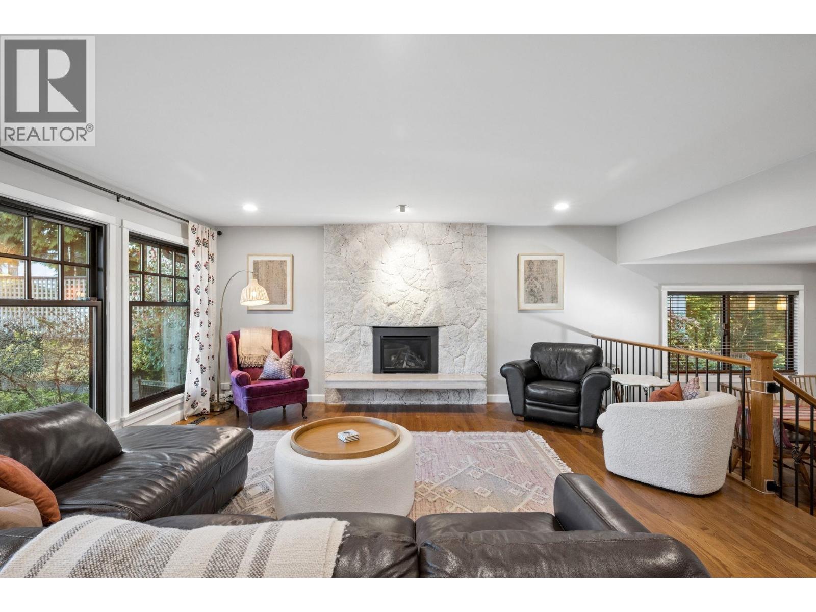 2857 Violet Street, North Vancouver, British Columbia  V7H 2L7 - Photo 5 - R3113945