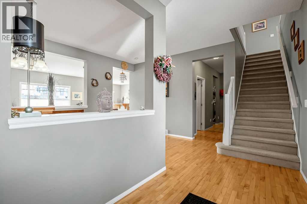86 Evergreen Common Sw, Calgary, Alberta  T2Y 4N8 - Photo 5 - A2294319