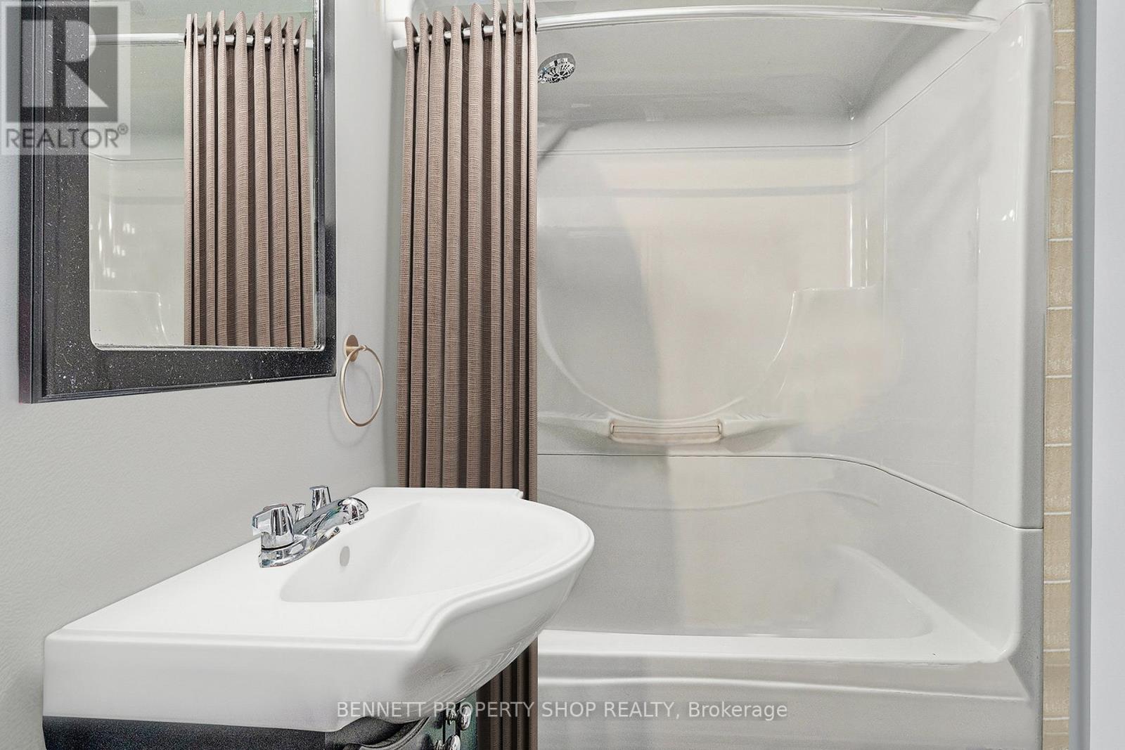 1 - 713 Morgan Street, Ottawa, Ontario  K1K 3M3 - Photo 9 - X13054800