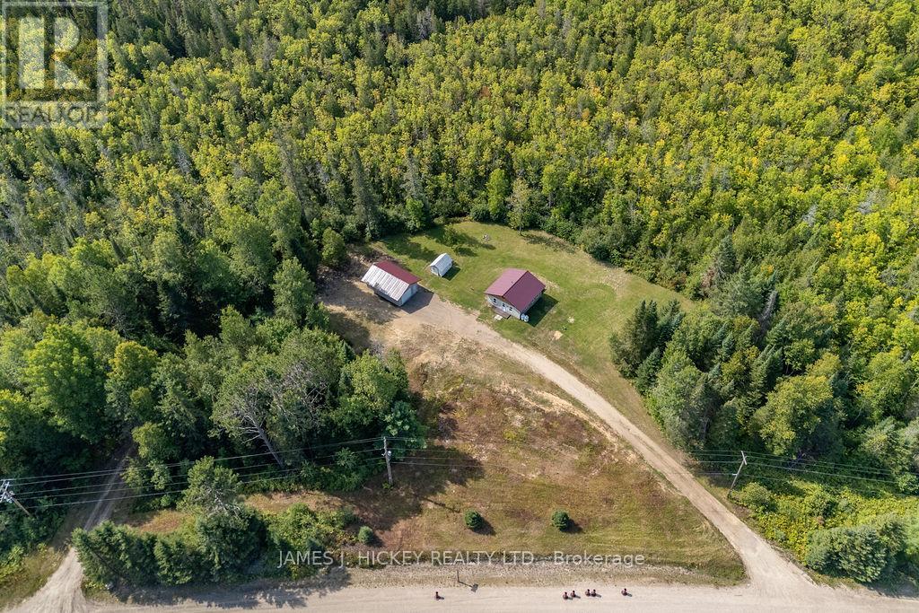 37335 Highway 17 Highway, Laurentian Hills, Ontario  K0J 2H0 - Photo 27 - X12382151
