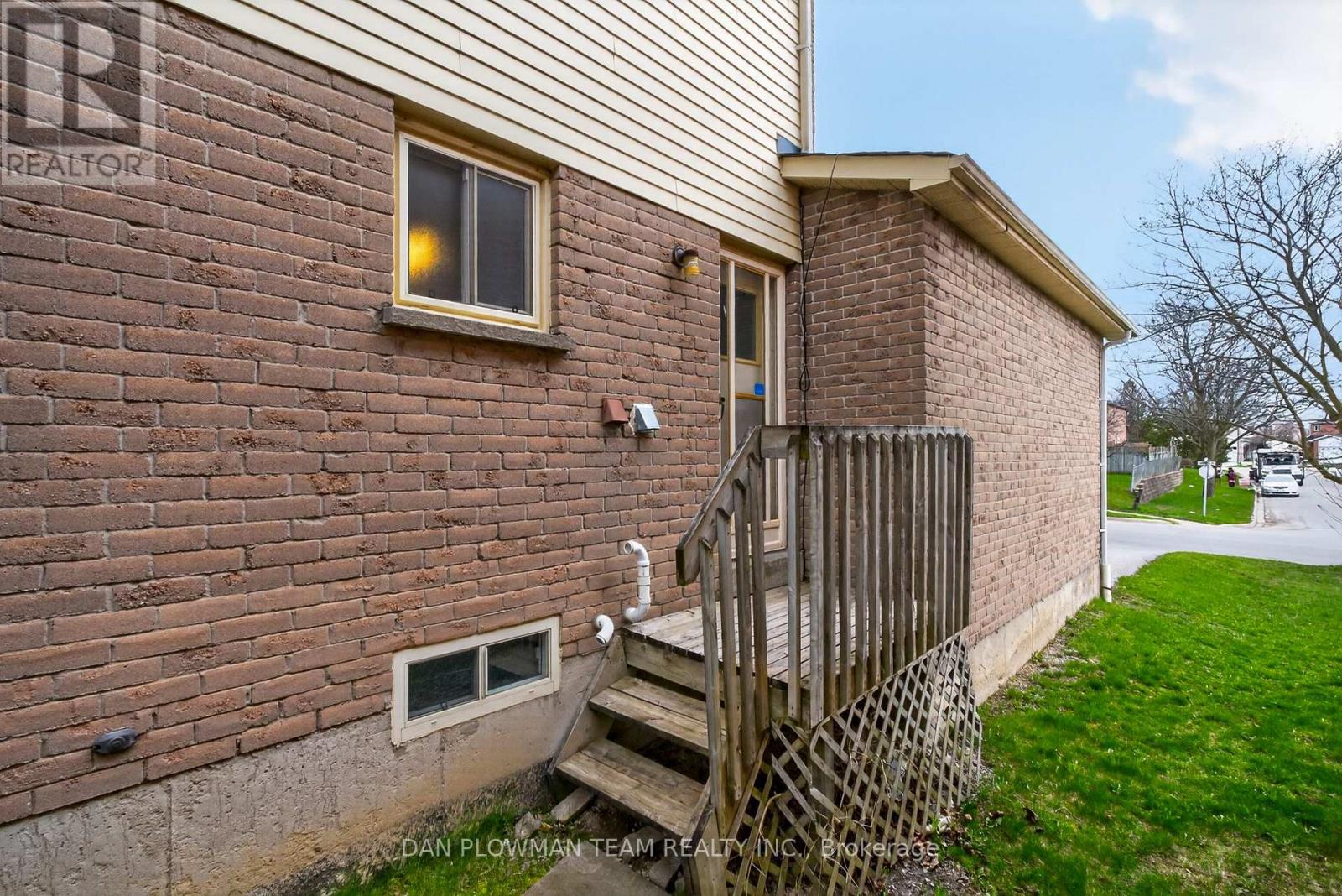 15 Gardiner Drive, Ajax, Ontario  L1S 5Z1 - Photo 38 - E13054572