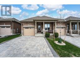 15 ASSUNTA GARDEN, New Tecumseth, Ontario