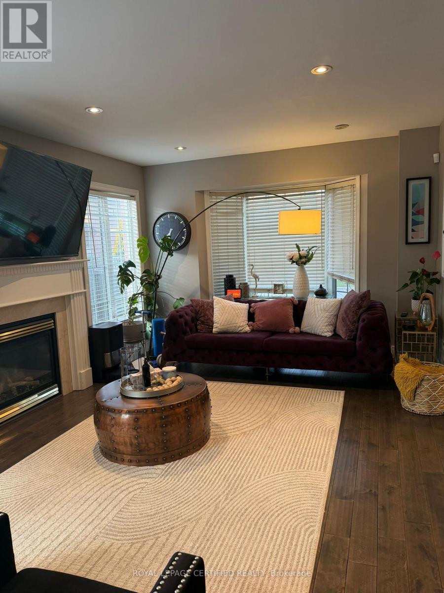 5890 Tampico Way, Mississauga, Ontario  L5M 6Y9 - Photo 13 - W13027716