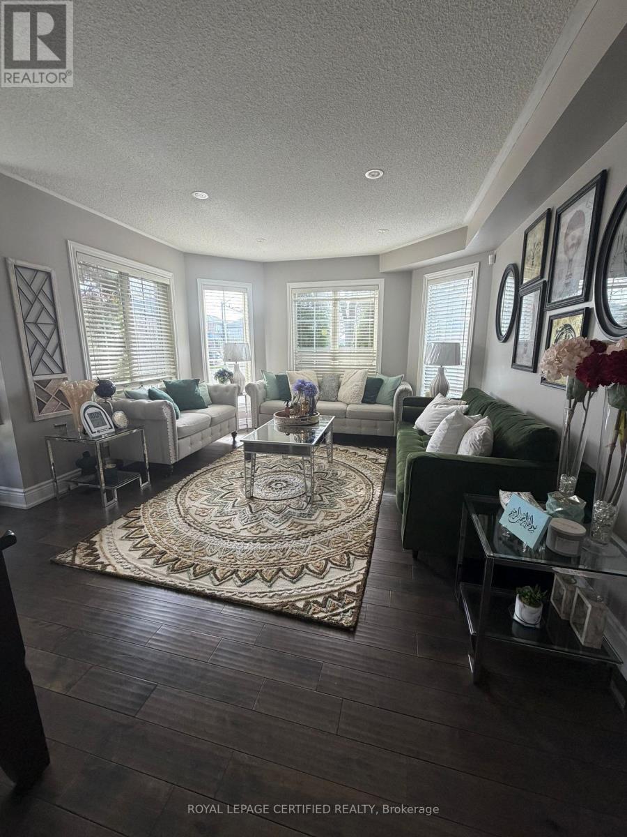 5890 Tampico Way, Mississauga, Ontario  L5M 6Y9 - Photo 17 - W13027716